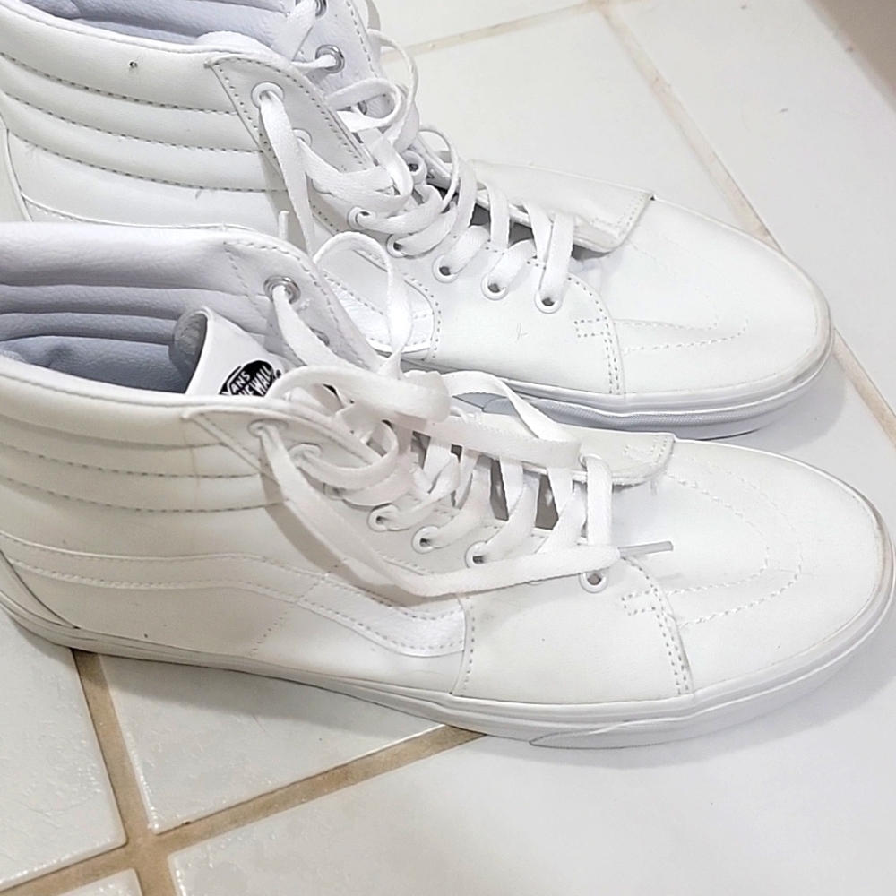 Mens size 11.5 vans New shoes